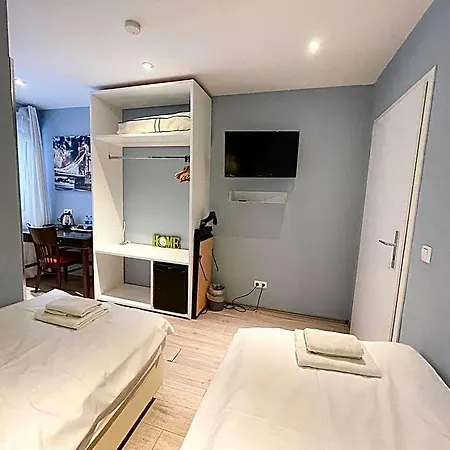 Glashutten Hotel
